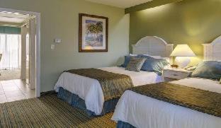 Alden Suites - A Beachfront Resort St. Pete Beach Room photo